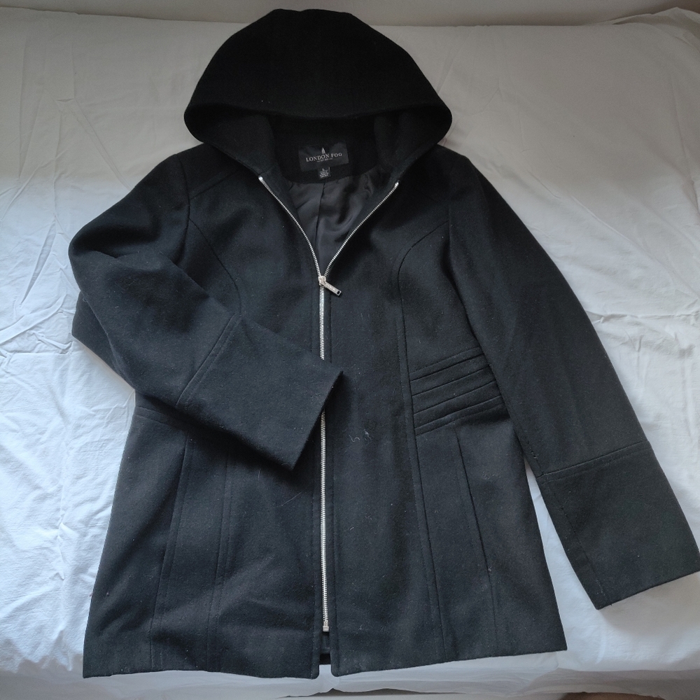 London fog black jacket with hoodie